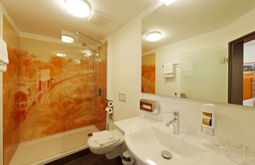 Leipheim Hotel | Guest-Favorite Hotel Gasthof Zur Post with Family Amenities