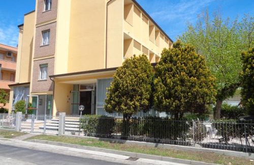 San Mauro a Mare Hotel | Relaxing Ocean View at Hotel Gazza - Pet Friendly Stay