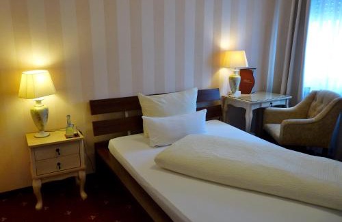 Kurpark Hotel | Pet-Friendly Hotel Geissler: Perfect for Family Getaways
