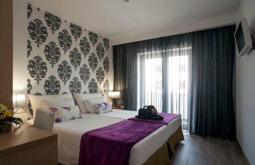 Fatima Hotel | Discover Comfort at Hotel Genesis: Wheelchair Accessible Stay