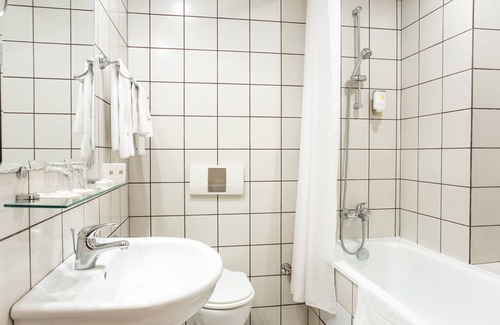 Sofia Hotel | Cozy Hotel Geneva: Family-Friendly with Spa & Breakfast