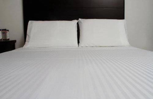 Centro Historico Hotel | Experience Comfort at Hotel Genova Centro with Ocean Views
