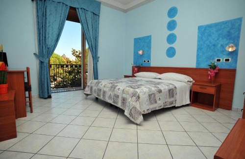 Path of the Gods Hotel | Pet-Friendly Hotel Gentile with High Guest Ratings