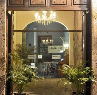 Historic Centre Hotel | Discover Hotel Gertrudis: Family-Friendly 4-Star Retreat