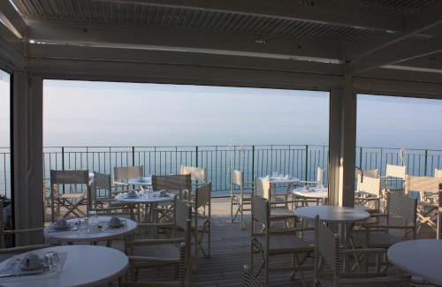Vernazza Hotel | Discover Hotel Gianni Franzi: Family-Friendly Retreat