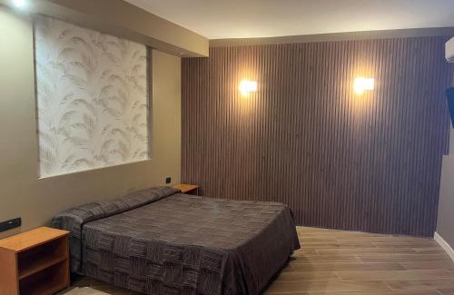 Qualiano Hotel | Pet-Friendly Retreat at Hotel Ginepro - Perfect for Families