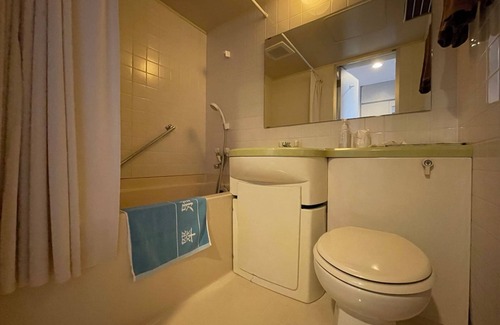 Shirahama Hotel | Relax at Hotel Ginsui: Triple Room near Shirahama Beach