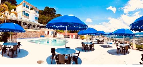Rionegro Hotel | Relax at Hotel Giron Campestre - Oceanfront Retreat Awaits