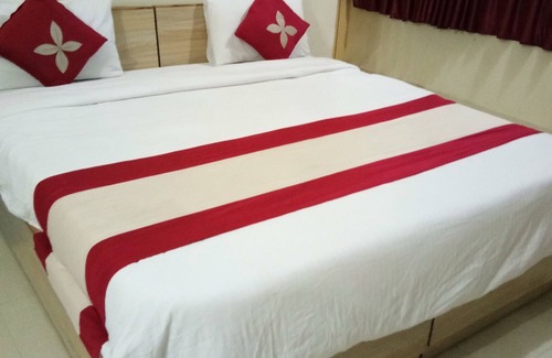 Tonk Road Hotel | Budget-Friendly Getaway at Hotel Gitanjali with Breakfast