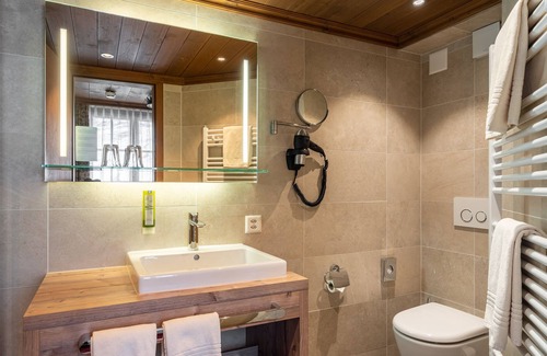 Grindelwald Hotel | Discover Hotel Gletschergarten: Rated 9.6 with Spa & Pool