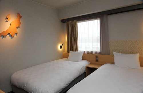 Chuo Ward Hotel | Comfortable Stay at Hotel Global View Niigata with Kitchen