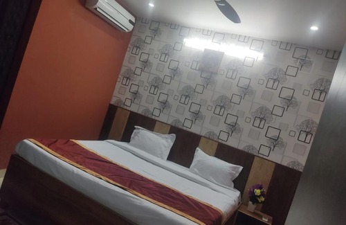 Mohangarh Hotel | Pet-Friendly Retreat at Hotel Glorious with Breakfast Included