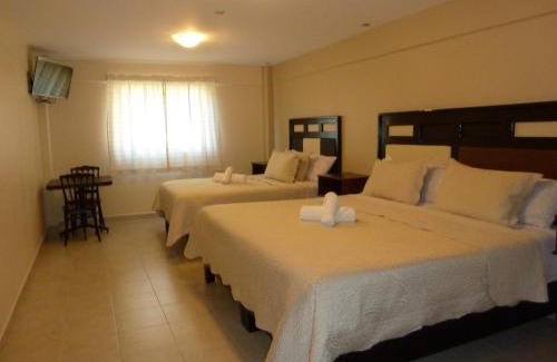 El Oro Hotel | Budget-Friendly Hotel Gold with Breakfast & Child Care