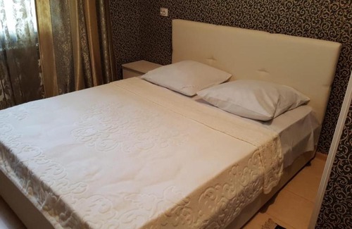 Grozny Hotel | Discover HOTEL GOLD: Pet-Friendly 4-Star Retreat with Breakfast