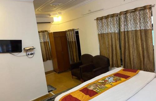 Jaisalmer Cabin | Hotel Golden Grand Jaisalmer