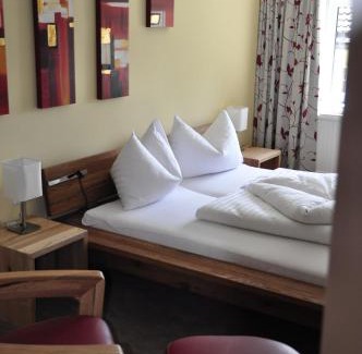Kufstein Hotel | Relax at Hotel Goldener Löwe: Spa, Hot Tub & Pet Friendly