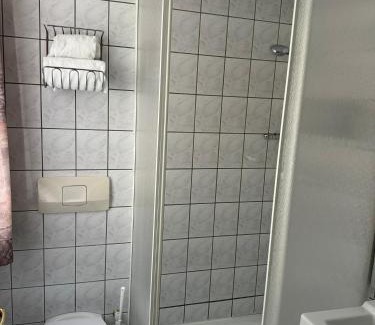 Idstein Hotel | Pet-Friendly Hotel Goldenes Lamm with Breakfast Included