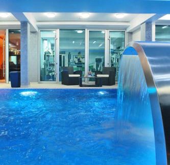 Krusevac Hotel | Relaxing Retreat at Hotel Golf: Pool, Spa & Family Fun