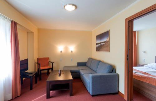 Gorzow Wielkopolski Hotel | Pet-Friendly Hotel Gorzów: Family Comfort & Convenience
