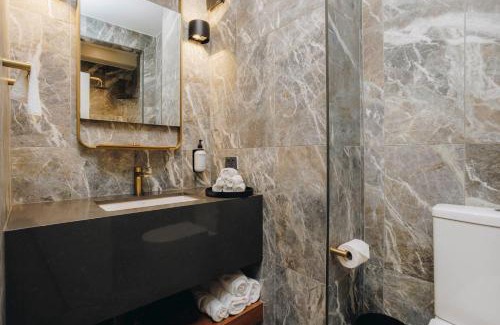 Gosford Hotel | Welcoming Hotel Gosford: Family-Friendly with Top Amenities