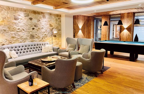 Lech am Arlberg Hotel | Relax at Hotel Gotthard: 4-Star Stay with Pool & Spa