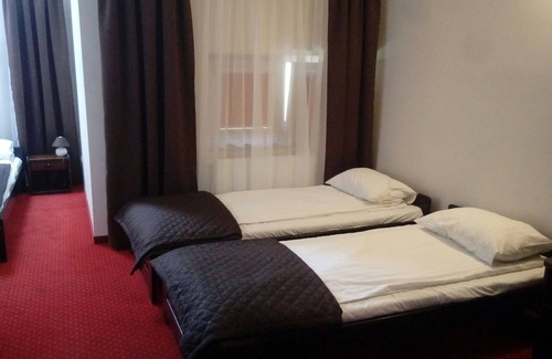 gmina Kłaj Hotel | Discover Comfort at Hotel Graal with Family-Friendly Amenities