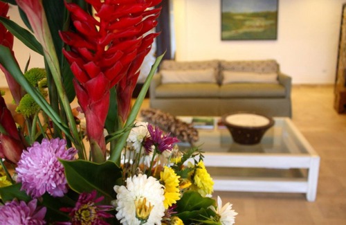Santiago Hotel | Discover Comfort at Hotel Gran David with Pool and Spa