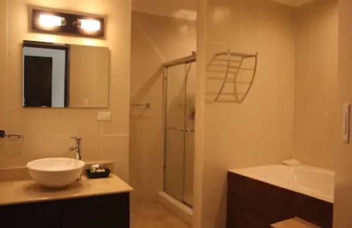 Santiago Hotel | Discover Comfort at Hotel Gran David with Pool and Spa