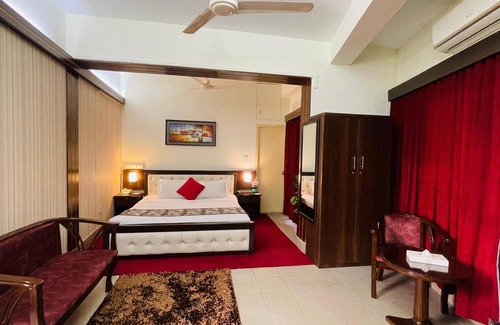 Dhaka Hotel | Cozy Hotel Grand Circle Inn with Family-Friendly Amenities