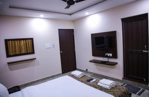 Kalapettai Hotel | Discover Hotel Grand Sapphire & Elite Suite - Family Friendly