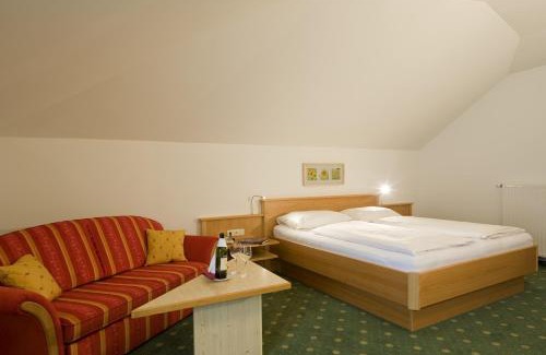 Grossarl Hotel | Discover Hotel Gratz Großarl: 9/10 Rated with Hot Tub & More