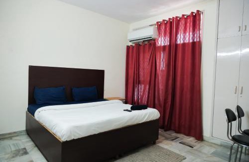 Delhi Hotel | Budget-Friendly Hotel Green Pearl with Breakfast Near Anand Vihar