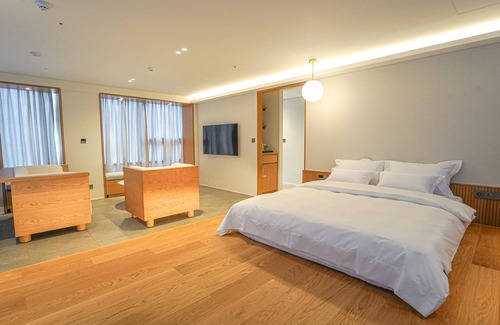 Jung-gu Hotel | Explore Hotel Ground27: Eco-Friendly & Family Friendly Stays