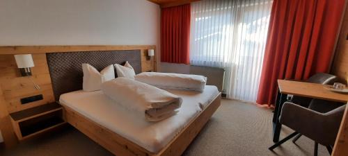 Vergoetschen Hotel | Discover Hotel Gsallbach: Oceanfront Bliss Awaits