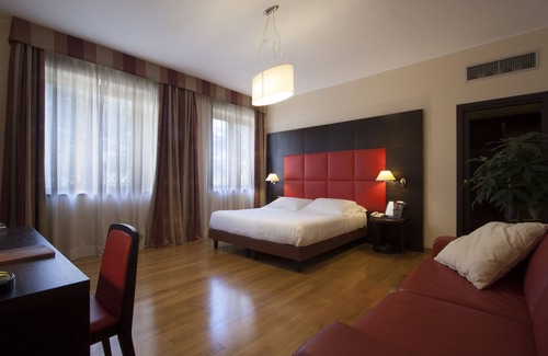 Catanzaro Hotel | Discover Hotel Guglielmo: Rated 8.8 with Spa & Pool