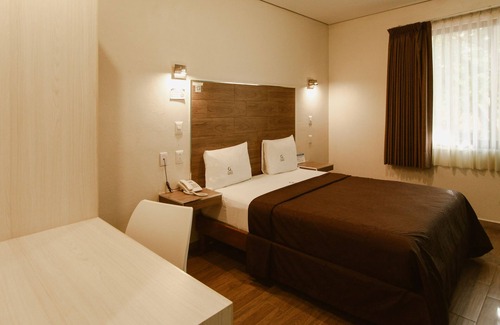 San Agustin de las Juntas Hotel | Comfortable Stay at Hotel Guivá Aeropuerto with Spa & Breakfast