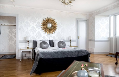 Gyllene Uttern Hotel | Experience Comfort at Hotel Gyllene Uttern - 4-Star Stay