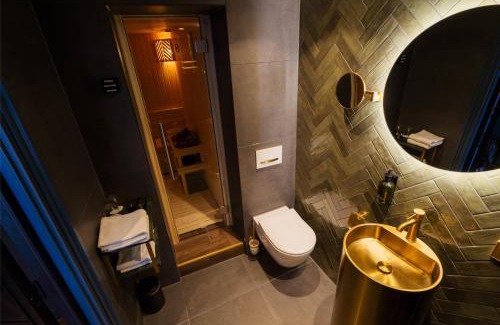 Stationsplein Hotel | Discover Hotel Haarhuis: A 5-Star Pet-Friendly Retreat