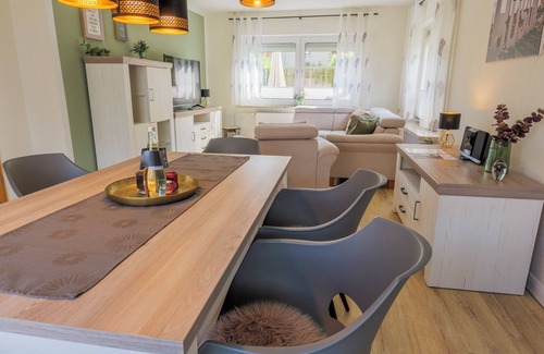 Busum Hotel | Discover Hotel Hafen Büsum: Rated 9.2 with Spa & Family Perks