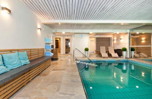 Hagnau Hotel | Experience Hotel Hagnauer Seeperle: Oceanfront Bliss Awaits