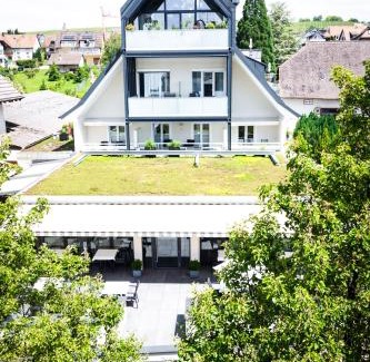 Hagnau Hotel | Experience Hotel Hagnauer Seeperle: Oceanfront Bliss Awaits