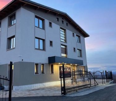 Konjic Hotel | Top-Rated Family Hotel Han Jelica with Restaurant Access