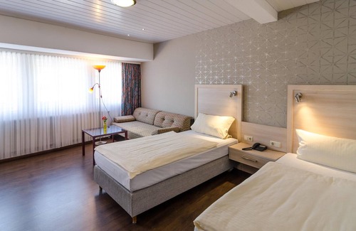 Bad Hotel | Discover Hotel Harßhof: Family-Friendly & Accessible Stay