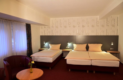 Bad Hotel | Discover Hotel Harßhof: Family-Friendly & Accessible Stay