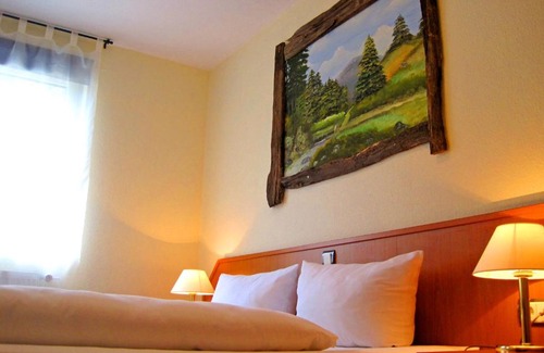 Goslar Hotel | Discover Comfort at Hotel Harzlodge - Rated 8/10 by Guests