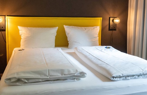 Witten Hotel | Outstanding Hotel Haus Hohenstein: Family-Friendly Stay!