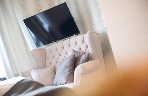 Wilnsdorf Hotel | Pet-Friendly Comfort at Hotel Haus Rödgen - Rated 8/10