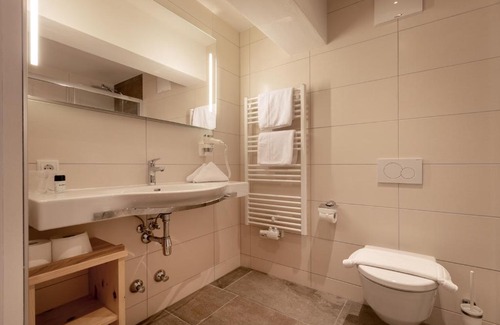 Munster Hotel | Discover Hotel Hauserwirt: Pet Friendly & Family-Oriented Stay