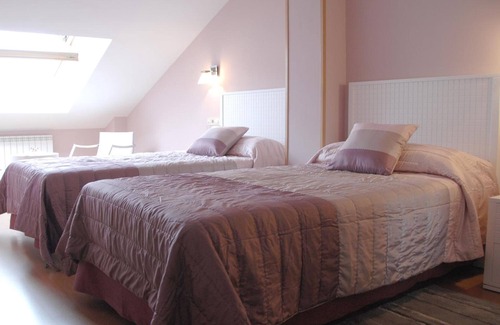 Siguenza Hotel | Discover Hotel HC Sigüenza: Spa, Dining & Family Friendly