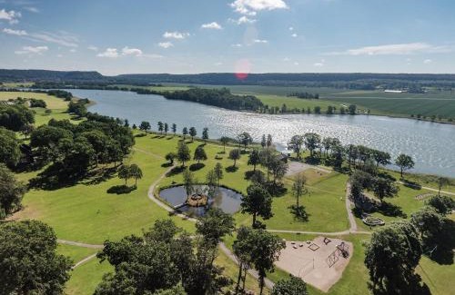 Vanersborg Hotel | Pet-Friendly Retreat at Hotel Hehrne Kök & Konferens